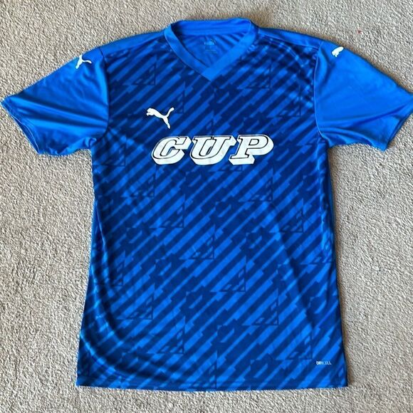 Rare! Puma “Cup” Team Ultimate Soccer Jersey! - Picture 1 of 8